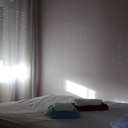 Aa13 - Le Victor Hugo - Sejour D'Exception Dans Un Appartement Historique Ault Buitenkant foto