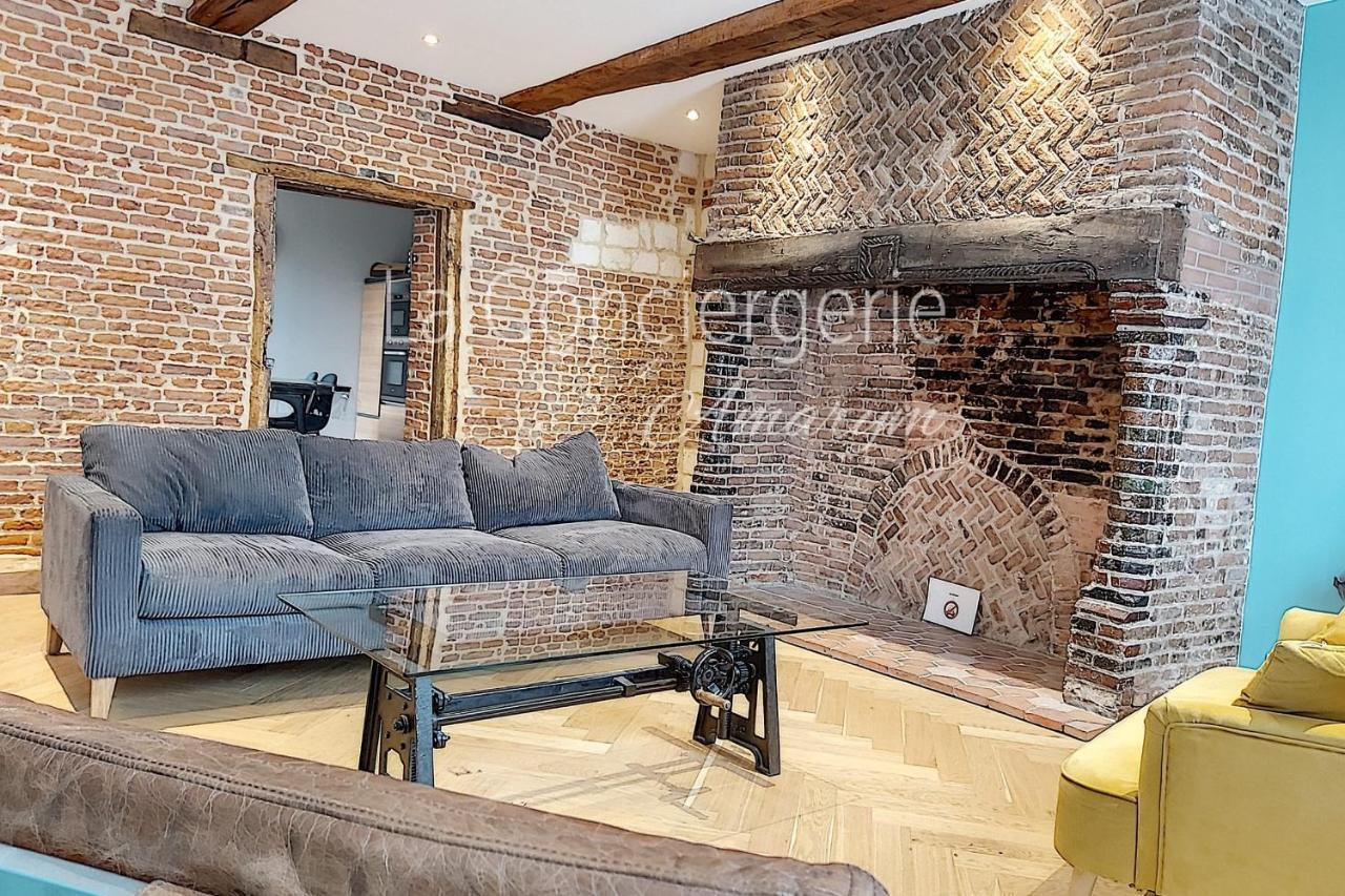 Aa13 - Le Victor Hugo - Sejour D'Exception Dans Un Appartement Historique Ault Buitenkant foto